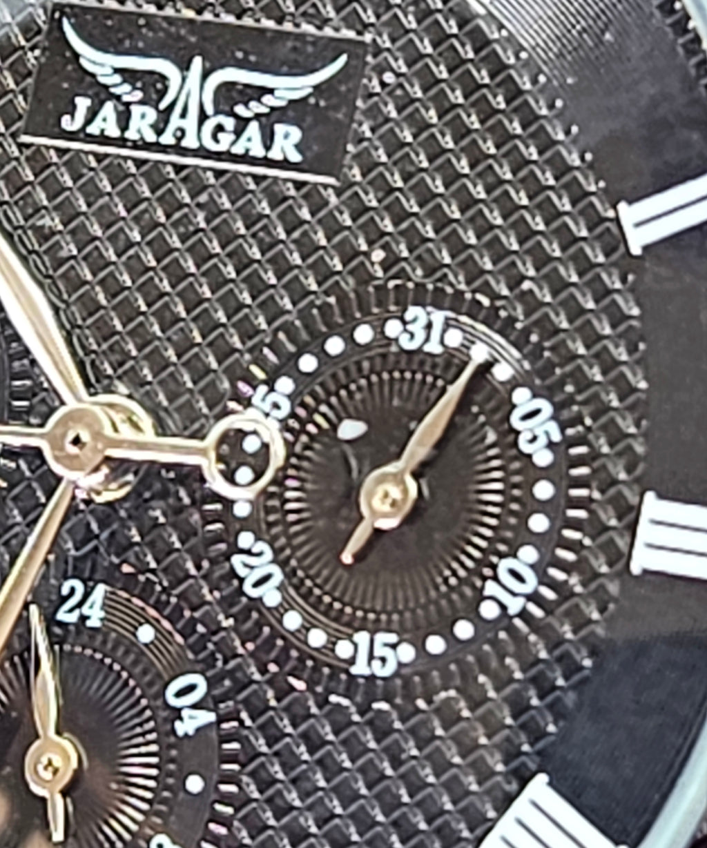 Jaragar Sport Mens Watch Black Dial Roman Numerals New Designer Style Wristwatch