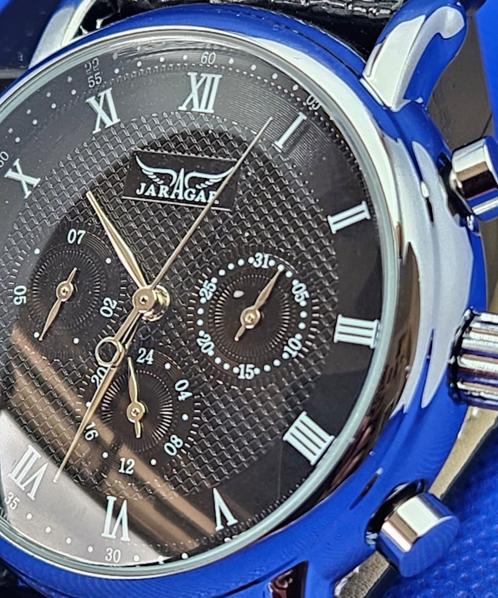 Jaragar Sport Mens Watch Black Dial Roman Numerals New Designer Style Wristwatch