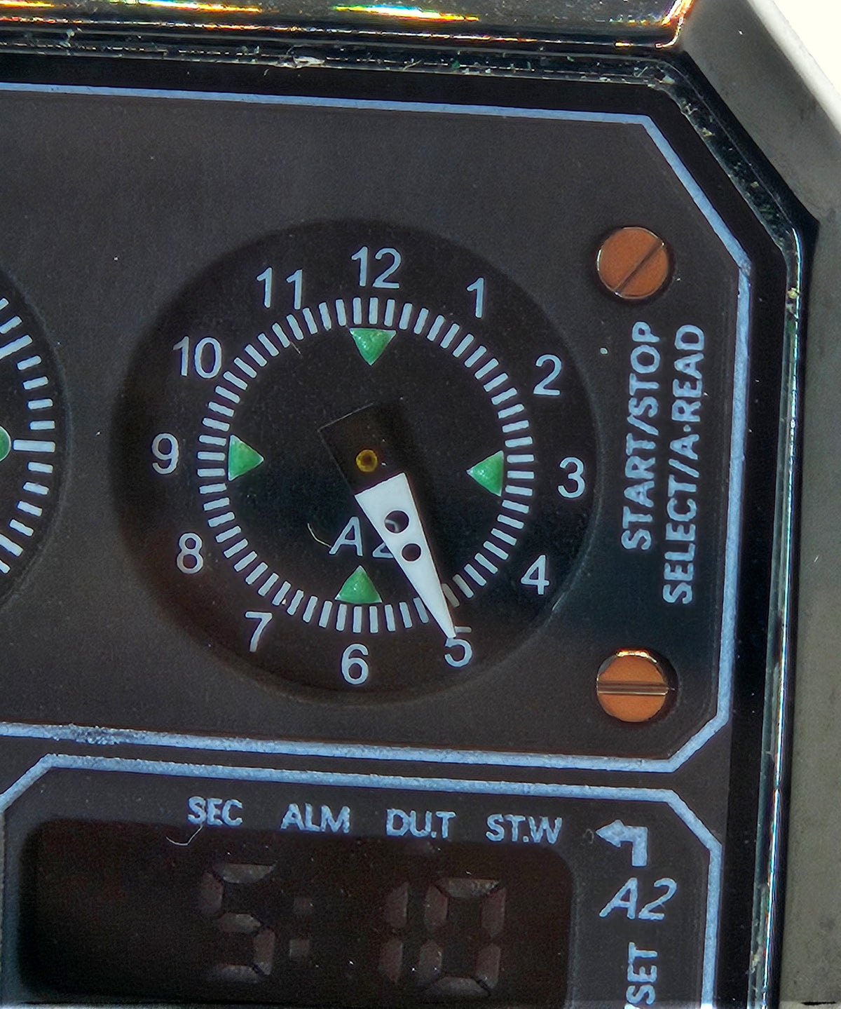 SAMDA Retro Dual-Zone Ana-Digi Temp Watch – Stealth Black Edition