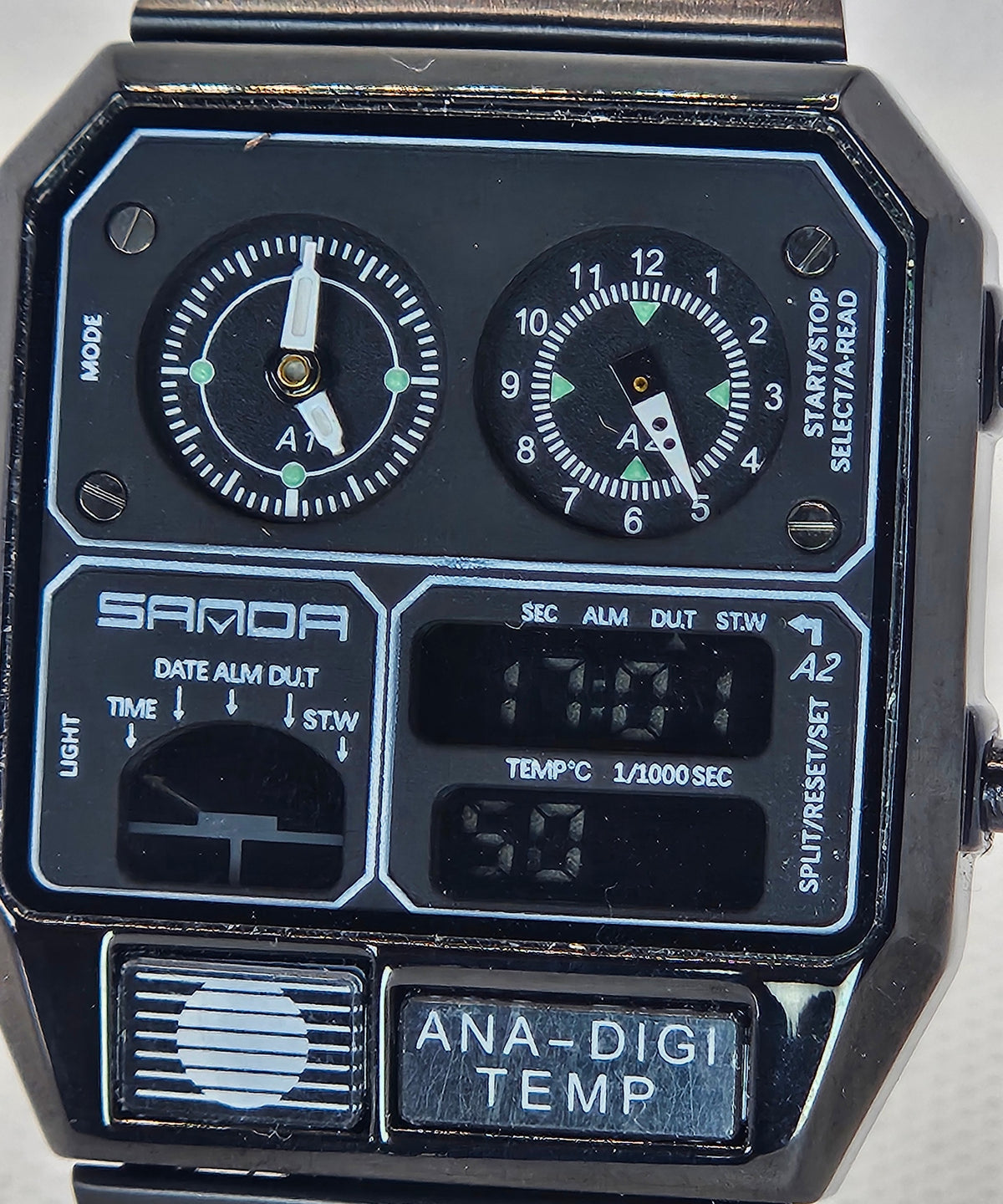 SAMDA Retro Dual-Zone Ana-Digi Temp Watch – Stealth Black Edition